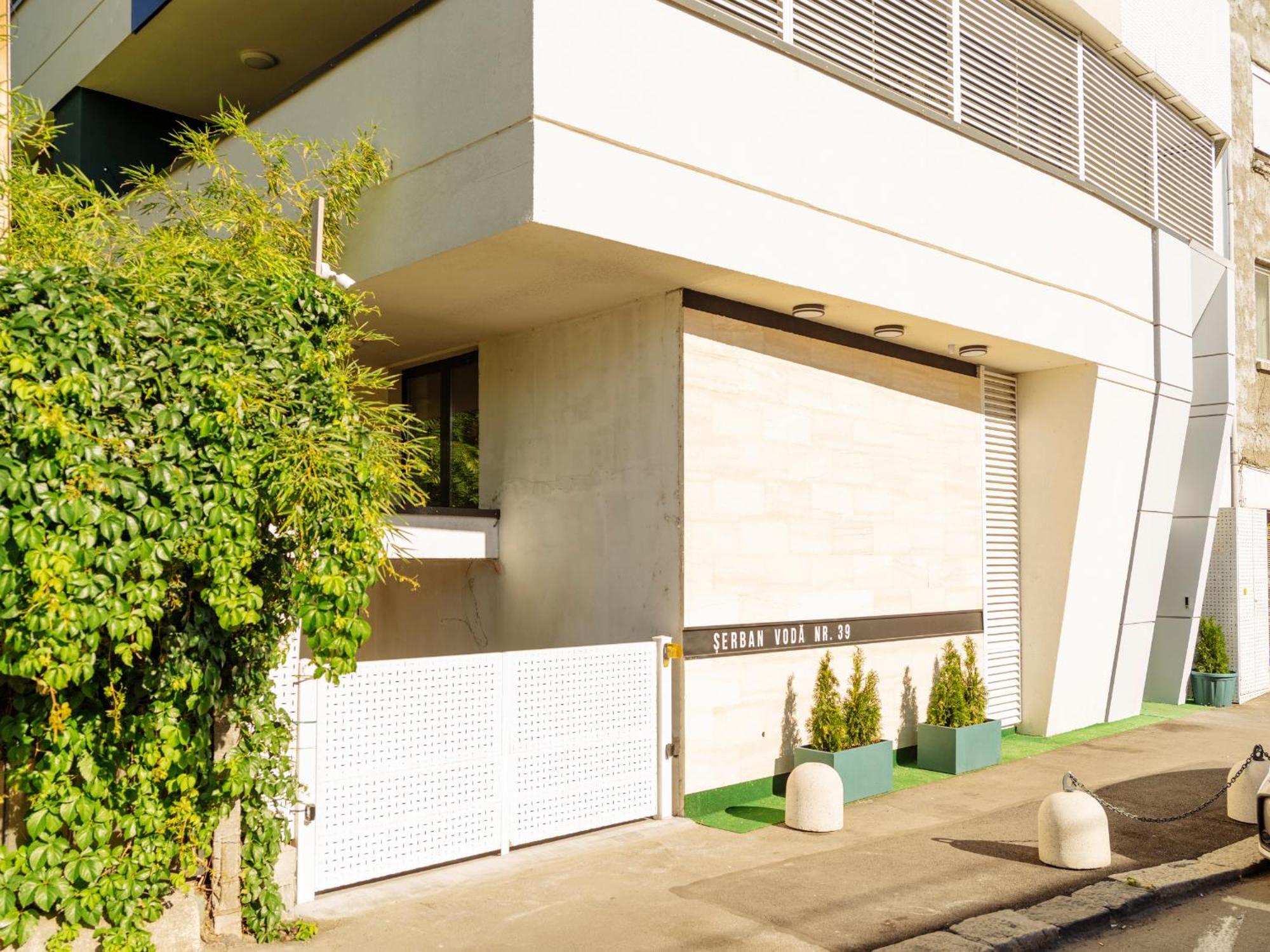 Central 5 Apartment - New Building & Parking Bukarest Exterior foto